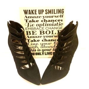 Walk out of this Cages ‘ !